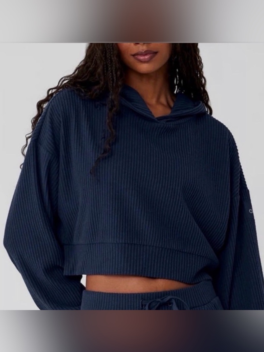 Alo Yoga Muse Ribbed Cropped Hoodie Navy size small
